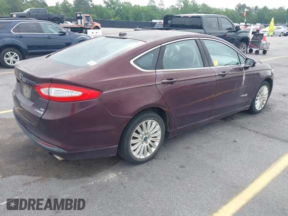 2013 Ford Fusion SE Hybrid with VIN 3FA6P0LU2DR178539, listed as a IAAI auction lot 42120614 with 177,500 mi miles. Bid and sale history available at carsss.com. Image 4.