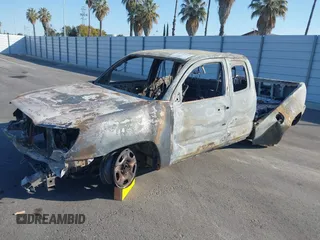 2013 Toyota Tacoma z VIN 5TFTX4CN7DX022243, wystawiony jako IAAI lot #41772673 z przebiegiem Nie podano mil oraz . Historia ofert i sprzedaży dostępna na DreamBid. Obrazek 2.