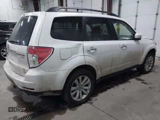 2011 Subaru Forester 2.5X Premium with VIN JF2SHACC1BH704341, listed as a IAAI auction lot 41448865 with 172,907 mi miles. Bid and sale history available at carsss.com. Image 4.