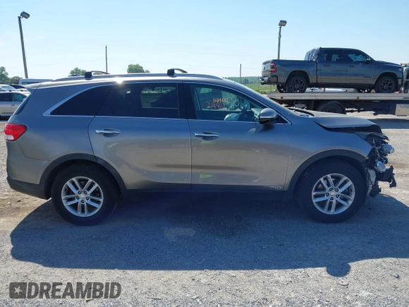2016 Kia Sorento EX with VIN 5XYPHDA54GG087396, listed as a IAAI auction lot 42242484 with 110,980 mi miles and . Bid and sale history available at DreamBid. Image 13.