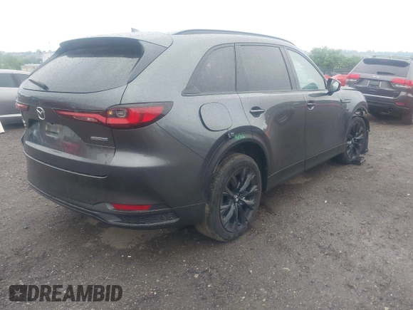 2025 Mazda CX-90 Premium Sport с VIN JM3KKCHA6S1196886, выставлен на аукционе IAAI как лот 42214967 с пробегом 23 577 миль миль и . История ставок и продаж доступна на DreamBid. Изображение 4.