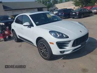 2018 Porsche Macan with VIN WP1AA2A50JLB21679, listed as a IAAI auction lot 42487036 with 52,952 mi miles and . Bid and sale history available at DreamBid. Image 1.