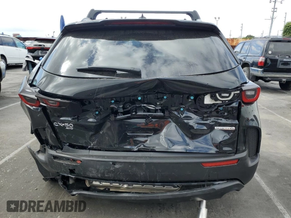 2025 Mazda CX-50 S Premium с VIN 7MMVABDM4SN355108, выставлен на аукционе Copart как лот 56556195 с пробегом 464 миль миль и Списание • Salvage title. История ставок и продаж доступна на DreamBid. Изображение 6.