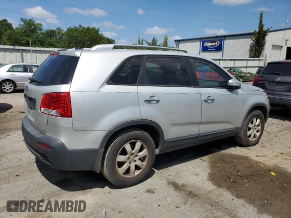 2013 Kia Sorento LX with VIN 5XYKT4A68DG365097, listed as a Copart auction lot 52870425 with 120,488 mi miles and Clean Title. Bid and sale history available at carsss.com. Image 3.