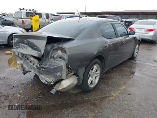 2008 Dodge Charger R/T with VIN 2B3KA53H58H188379, listed as a IAAI auction lot 41895792 with 136,442 mi miles and . Bid and sale history available at carsss.com. Image 4.
