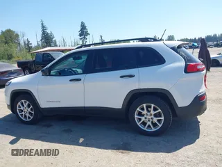 2016 Jeep Cherokee Altitude with VIN 1C4PJLABXGW189373, listed as a IAAI auction lot 42174854 with 153,052 mi miles and . Bid and sale history available at DreamBid. Image 14.
