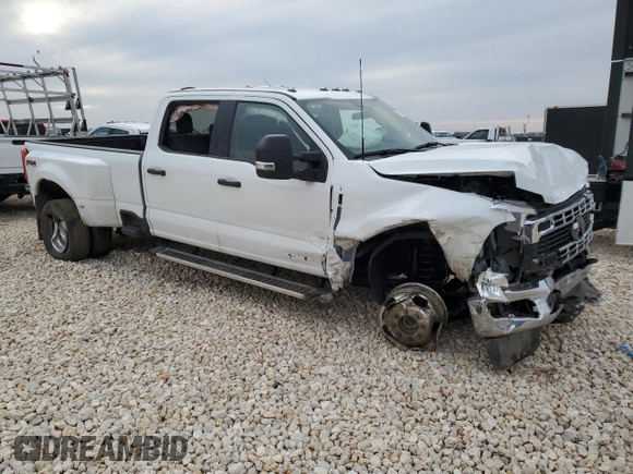 2024 Ford F-350 XL with VIN 1FT8W3DT1REC47177, listed as a Copart auction lot 82172254 with Not Provided miles and Salvage Title. Bid and sale history available at DreamBid. Image 4.