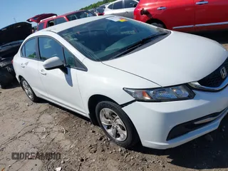2014 Honda Civic LX z VIN 19XFB2F50EE049880, wystawiony jako IAAI lot #42042404 z przebiegiem 98 304 mil mil oraz . Historia ofert i sprzedaży dostępna na DreamBid. Obrazek 1.