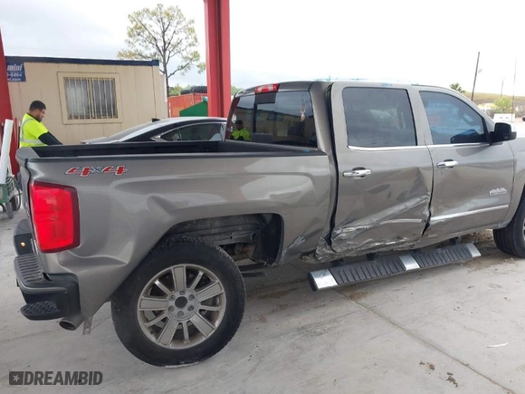 2017 Chevrolet Silverado 1500 High Country with VIN 3GCUKTEC2HG398853, listed as a IAAI auction lot 41969992 with 70,568 mi miles. Bid and sale history available at carsss.com. Image 6.