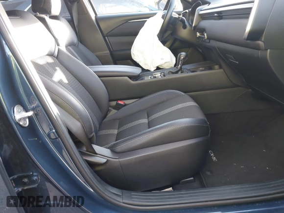 2024 Mazda CX-50 2.5 S Preferred Package with VIN 7MMVABBM8RN179595, listed as a IAAI auction lot 41782986 with 36,798 mi miles. Bid and sale history available at carsss.com. Image 5.