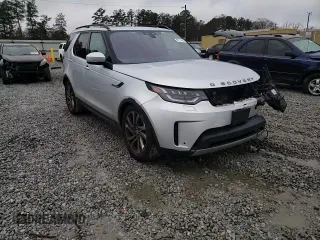 2017 Land Rover Discovery HSE with VIN SALRRBBV2HA041469, listed as a Copart auction lot 42717465 with 102,562 mi miles and Salvage Title. Bid and sale history available at DreamBid. Image 15.