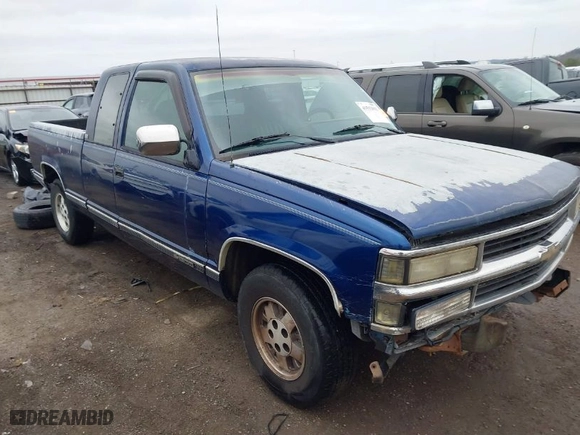 1994 Chevrolet C/K 1500 with VIN 1GCEC19K7RE108543, listed as a IAAI auction lot 41532011 with 196,824 mi miles. Bid and sale history available at carsss.com. Image 1.