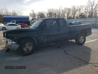 2001 Dodge 1500 z VIN 3B7HC13Z61G227989, wystawiony jako Copart lot #48042205 z przebiegiem Nie podano mil oraz Szkoda całkowita • Salvage title. Historia ofert i sprzedaży dostępna na DreamBid. Obrazek 1.