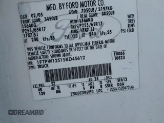 2005 Ford F-150 XLT z VIN 1FTPW12515KD45612, wystawiony jako Copart lot #60779845 z przebiegiem 196 331 mil mil oraz Szkoda całkowita • Salvage title. Historia ofert i sprzedaży dostępna na DreamBid. Obrazek 12.