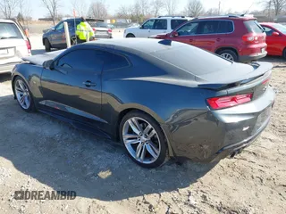 2017 Chevrolet Camaro 2SS with VIN 1G1FH1R79H0119680, listed as a IAAI auction lot 41774977 with 32,908 mi miles and . Bid and sale history available at DreamBid. Image 3.