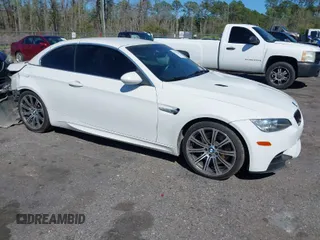 2013 BMW M3 with VIN WBSDX9C52DE785406, listed as a IAAI auction lot 41817246 with 133,494 mi miles. Bid and sale history available at carsss.com. Image 1.