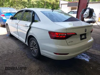 2021 Volkswagen Jetta S with VIN 3VWC57BU0MM086014, listed as a IAAI auction lot 42386251 with 82,397 mi miles and . Bid and sale history available at DreamBid. Image 3.