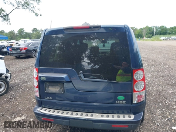 2013 Land Rover LR4 HSE z VIN SALAG2D4XDA672844, wystawiony jako IAAI lot #42763262 z przebiegiem 164 596 mil mil oraz . Historia ofert i sprzedaży dostępna na DreamBid. Obrazek 16.