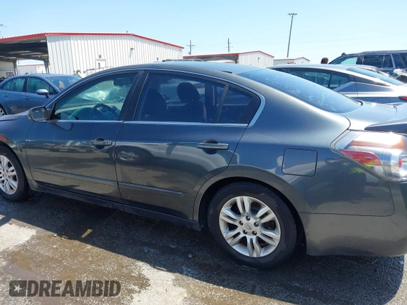 2011 Nissan Altima 2.5 S with VIN 1N4AL2AP2BC127181, listed as a IAAI auction lot 41961271 with 264,919 mi miles. Bid and sale history available at carsss.com. Image 14.