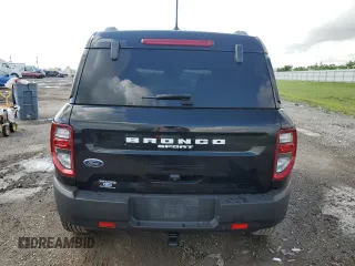 2022 Ford Bronco Sport Outer Banks z VIN 3FMCR9C69NRD91014, wystawiony jako Copart lot #53905875 z przebiegiem 39 277 mil mil oraz Szkoda całkowita • Salvage title. Historia ofert i sprzedaży dostępna na DreamBid. Obrazek 6.