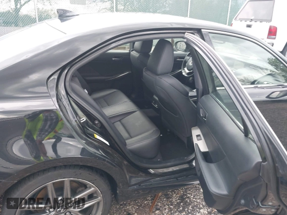 2015 Lexus IS 250 with VIN JTHCF1D20F5024578, listed as a IAAI auction lot 41922767 with 106,913 mi miles and . Bid and sale history available at DreamBid. Image 8.