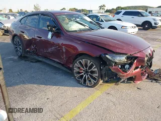 2023 BMW 4 Series M440i z VIN WBA63AW01PFN33820, wystawiony jako IAAI lot #41241907 z przebiegiem 10 789 mil mil oraz . Historia ofert i sprzedaży dostępna na DreamBid. Obrazek 6.