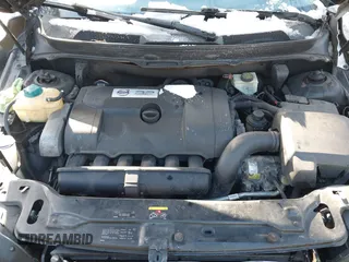 2010 Volvo XC90 I6 with VIN YV4982CZ5A1550406, listed as a IAAI auction lot 41390023 with 205,774 mi miles and . Bid and sale history available at carsss.com. Image 10.