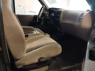 2000 Ford Ranger XLT with VIN 1FTZR15XXYPB00604, listed as a IAAI auction lot 41390710 with 174,678 mi miles and . Bid and sale history available at DreamBid. Image 5.