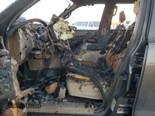 2008 Ford Explorer Sport Trac XLT с VIN 1FMEU31E88UA41482, выставлен на аукционе Copart как лот 49555355 с пробегом Не указан миль и На запчасти • Non repairable. История ставок и продаж доступна на DreamBid. Изображение 7.