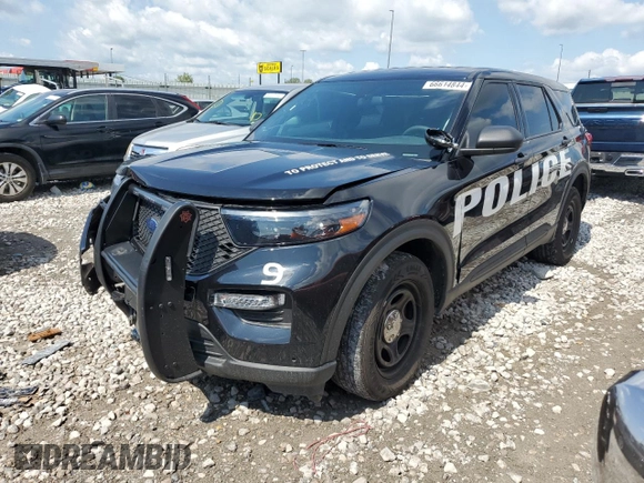 2022 Ford Police Interceptor Utility z VIN 1FM5K8AB4NGC24431, wystawiony jako Copart lot #66614844 z przebiegiem 27 336 mil mil oraz Szkoda całkowita • Salvage title. Historia ofert i sprzedaży dostępna na DreamBid. Obrazek 1.