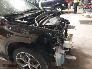 2016 BMW X1 xDrive28i with VIN WBXHT3C33GP886935, listed as a IAAI auction lot 41707367 with 73,201 mi miles. Bid and sale history available at carsss.com. Image 18.