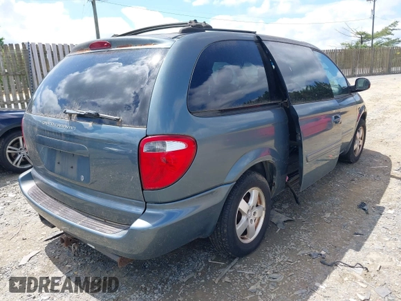 2005 Dodge Caravan SXT с VIN 2D4GP44L15R546084, выставлен на аукционе IAAI как лот 42286166 с пробегом 252 631 миль миль и . История ставок и продаж доступна на DreamBid. Изображение 4.