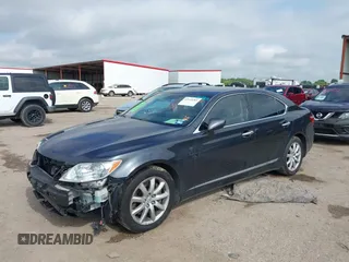 2009 Lexus LS 460 с VIN JTHCL46F095001574, выставлен на аукционе IAAI как лот 42115283 с пробегом 123 944 миль миль и . История ставок и продаж доступна на DreamBid. Изображение 17.