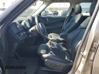 2019 MINI Countryman Cooper S с VIN WMZYT5C5XK3G91430, выставлен на аукционе Copart как лот 59386195 с пробегом 71 335 миль миль и Списание • Salvage title. История ставок и продаж доступна на DreamBid. Изображение 7.
