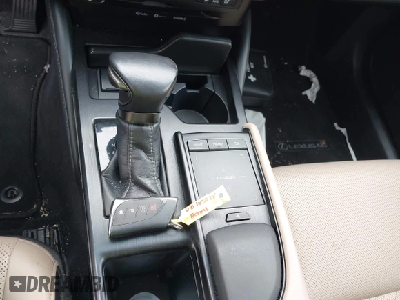 2021 Lexus ES with VIN 58ADZ1B13MU092310, listed as a IAAI auction lot 41878570 with 34,401 mi miles. Bid and sale history available at carsss.com. Image 11.
