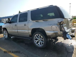 2005 GMC Yukon XL SLT with VIN 1GKFK16Z25J193340, listed as a Copart auction lot 71174814 with 181,732 mi miles and Clean Title. Bid and sale history available at carsss.com. Image 2.