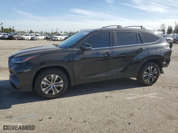 2021 Toyota Highlander XLE with VIN 5TDHZRAH0MS047954, listed as a Copart auction lot 47434505 with 59,728 mi miles and Salvage Title. Bid and sale history available at carsss.com. Image 1.