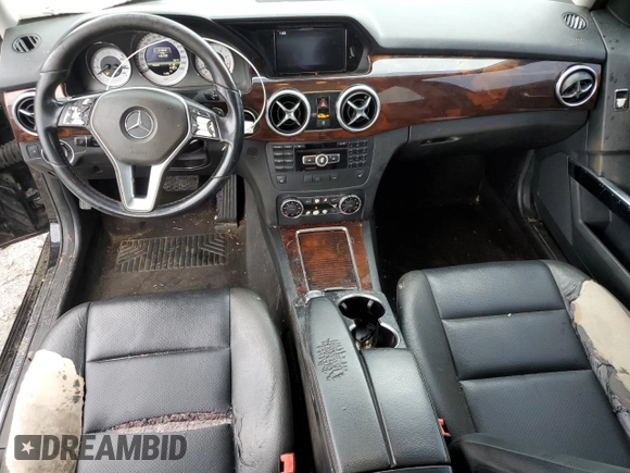 2013 Mercedes-Benz GLK with VIN WDCGG5HBXDG012922, listed as a Copart auction lot 52219585 with 146,720 mi miles and Clean Title. Bid and sale history available at carsss.com. Image 8.