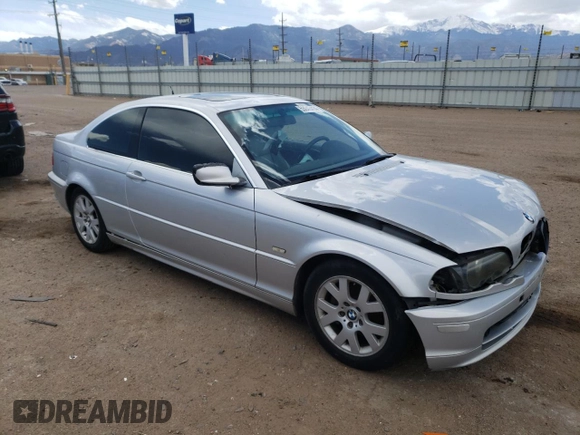 2000 BMW 3 Series 323Ci with VIN WBABM3341YJN62022, listed as a Copart auction lot 53943414 with 208,047 mi miles and Salvage Title. Bid and sale history available at DreamBid. Image 4.