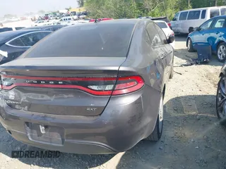 2015 Dodge Dart SXT z VIN 1C3CDFBB7FD330596, wystawiony jako IAAI lot #42067942 z przebiegiem 114 126 mil mil oraz . Historia ofert i sprzedaży dostępna na DreamBid. Obrazek 4.