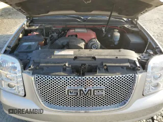 2008 GMC Yukon Denali z VIN 1GKFK63828J227662, wystawiony jako Copart lot #49750375 z przebiegiem 21 720 mil mil oraz Szkody całkowita. Historia ofert i sprzedaży dostępna na DreamBid. Obrazek 14.