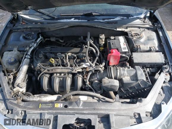 2012 Ford Fusion S with VIN 3FAHP0GA4CR419167, listed as a IAAI auction lot 41420843 with 132,635 mi miles. Bid and sale history available at carsss.com. Image 10.