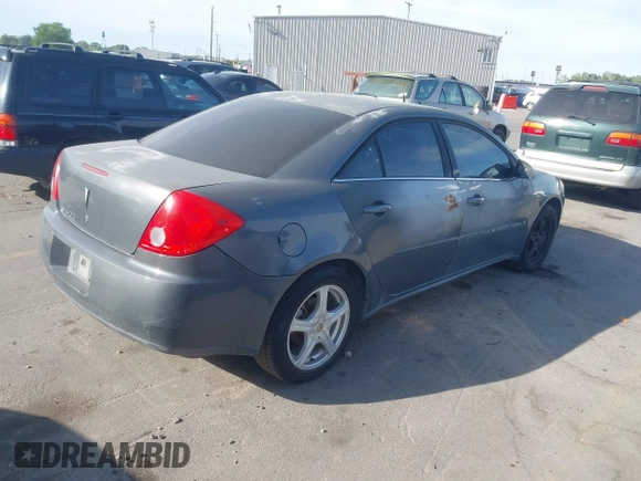 2008 Pontiac G6 z VIN 1G2ZG57B784191786, wystawiony jako IAAI lot #42408665 z przebiegiem 171 806 mil mil oraz . Historia ofert i sprzedaży dostępna na DreamBid. Obrazek 4.