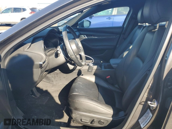 2020 Mazda 3 Preferred with VIN JM1BPBMM5L1168521, listed as a Copart auction lot 46648275 with 33,088 mi miles and Salvage Title. Bid and sale history available at DreamBid. Image 7.