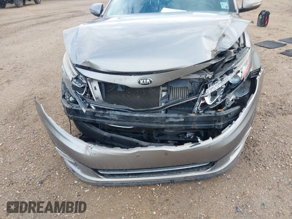 2015 Kia Optima SX Turbo with VIN 5XXGR4A6XFG395441, listed as a IAAI auction lot 41460842 with 140,958 mi miles. Bid and sale history available at carsss.com. Image 12.