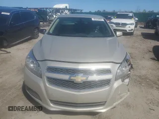 2013 Chevrolet Malibu LT with VIN 1G11C5SA1DF184178, listed as a Copart auction lot 48320095 with 93,215 mi miles and Salvage Title. Bid and sale history available at DreamBid. Image 5.