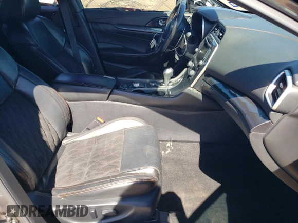 2020 Nissan Maxima SR z VIN 1N4AA6EV7LC379595, wystawiony jako Copart lot #46549435 z przebiegiem 67 215 mil mil oraz Szkoda całkowita • Salvage title. Historia ofert i sprzedaży dostępna na DreamBid. Obrazek 7.