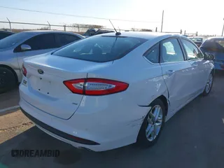 2016 Ford Fusion SE with VIN 3FA6P0H76GR263262, listed as a IAAI auction lot 41681035 with 147,430 mi miles. Bid and sale history available at carsss.com. Image 4.
