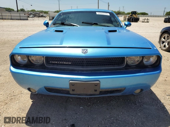 2010 Dodge Challenger R/T Classic z VIN 2B3CJ5DT3AH130736, wystawiony jako Copart lot #53947775 z przebiegiem 113 884 mil mil oraz Szkoda całkowita • Salvage title. Historia ofert i sprzedaży dostępna na DreamBid. Obrazek 5.