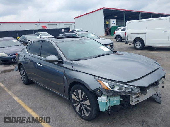 2019 Nissan Altima SV with VIN 1N4BL4DV4KC205891, listed as a IAAI auction lot 42414475 with 60,462 mi miles and . Bid and sale history available at DreamBid. Image 1.